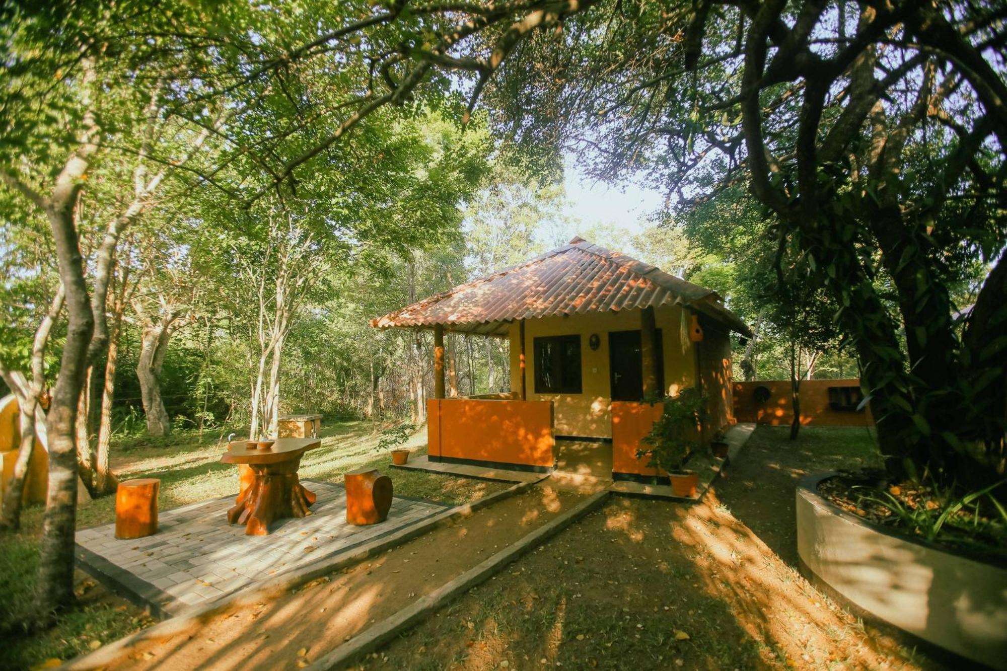 Niyagala Lodge Sigiriya Dış mekan fotoğraf