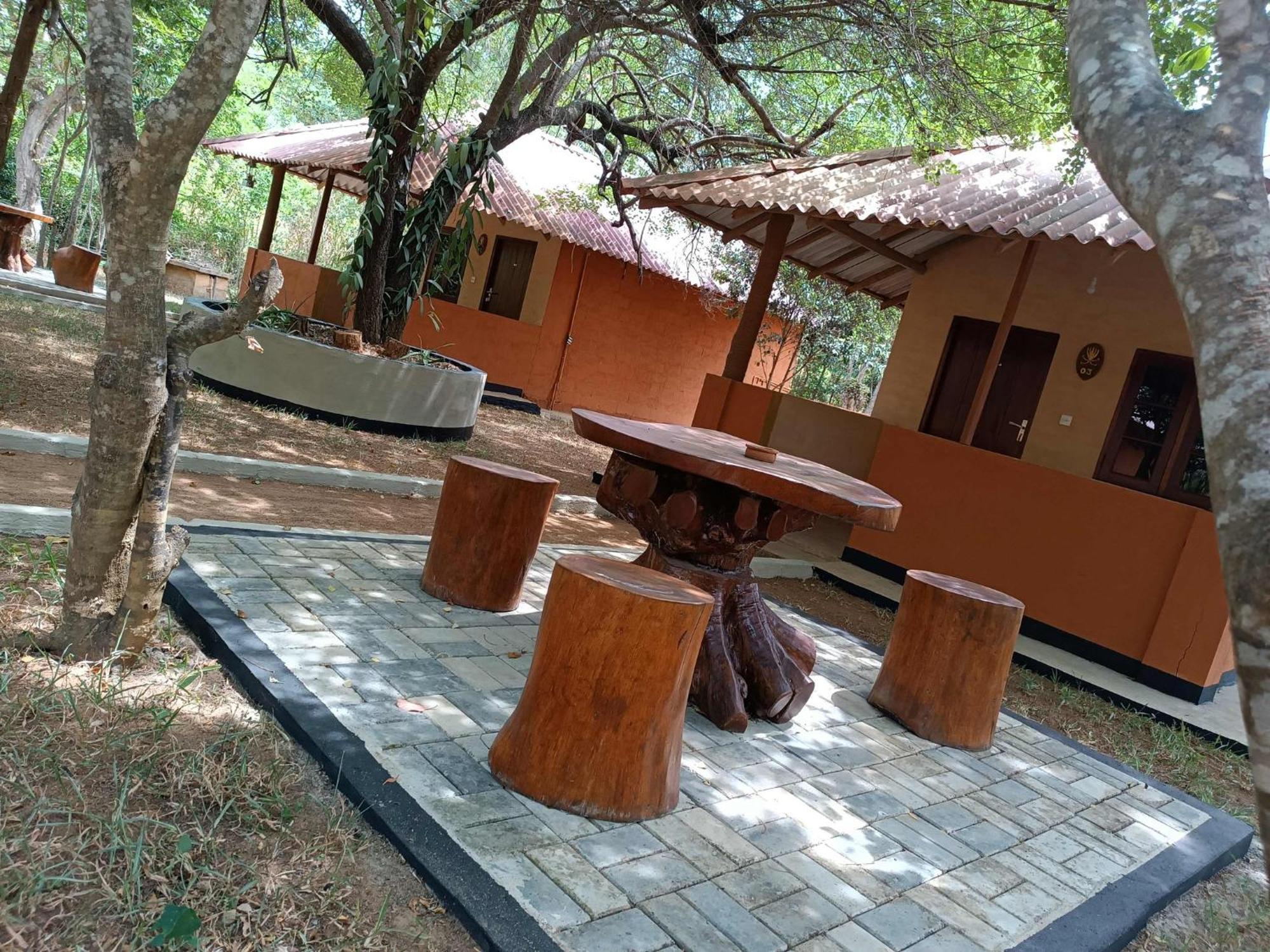 Hotel Niyagala Lodge Sigiriya Dış mekan fotoğraf